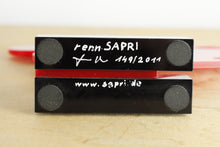 Load image into Gallery viewer, Plexiglas-Skulptur - Alfred Bradler (1942) - "Renn-Sapri"