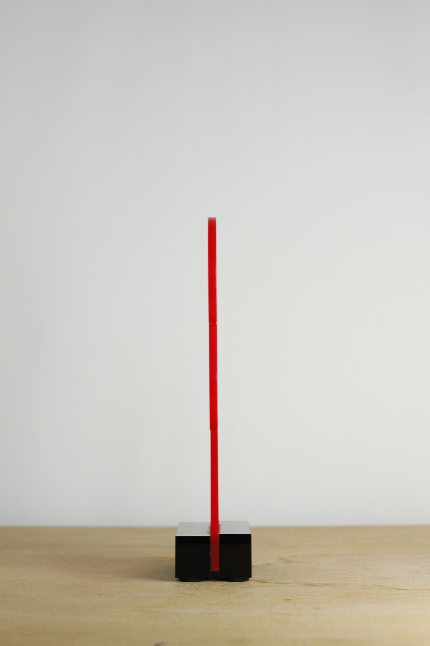 Plexiglas-Skulptur - Alfred Bradler (1942) - "Renn-Sapri"