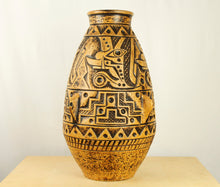 Lade das Bild in den Galerie-Viewer, Vintage Bodenvase - &quot;Anubis&quot; - Jasba
